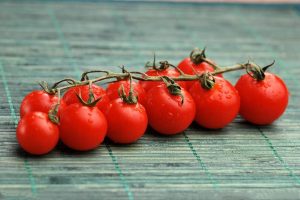 西红柿可以和燕窝一起炖吗-燕窝-品牌加盟-功效做法-燕窝价格